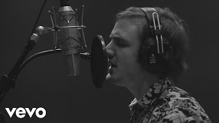 music thumbnail